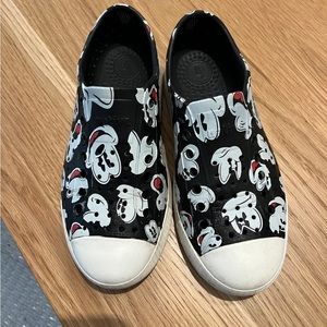 Native Mickey Mouse size w5/m3 worn twice